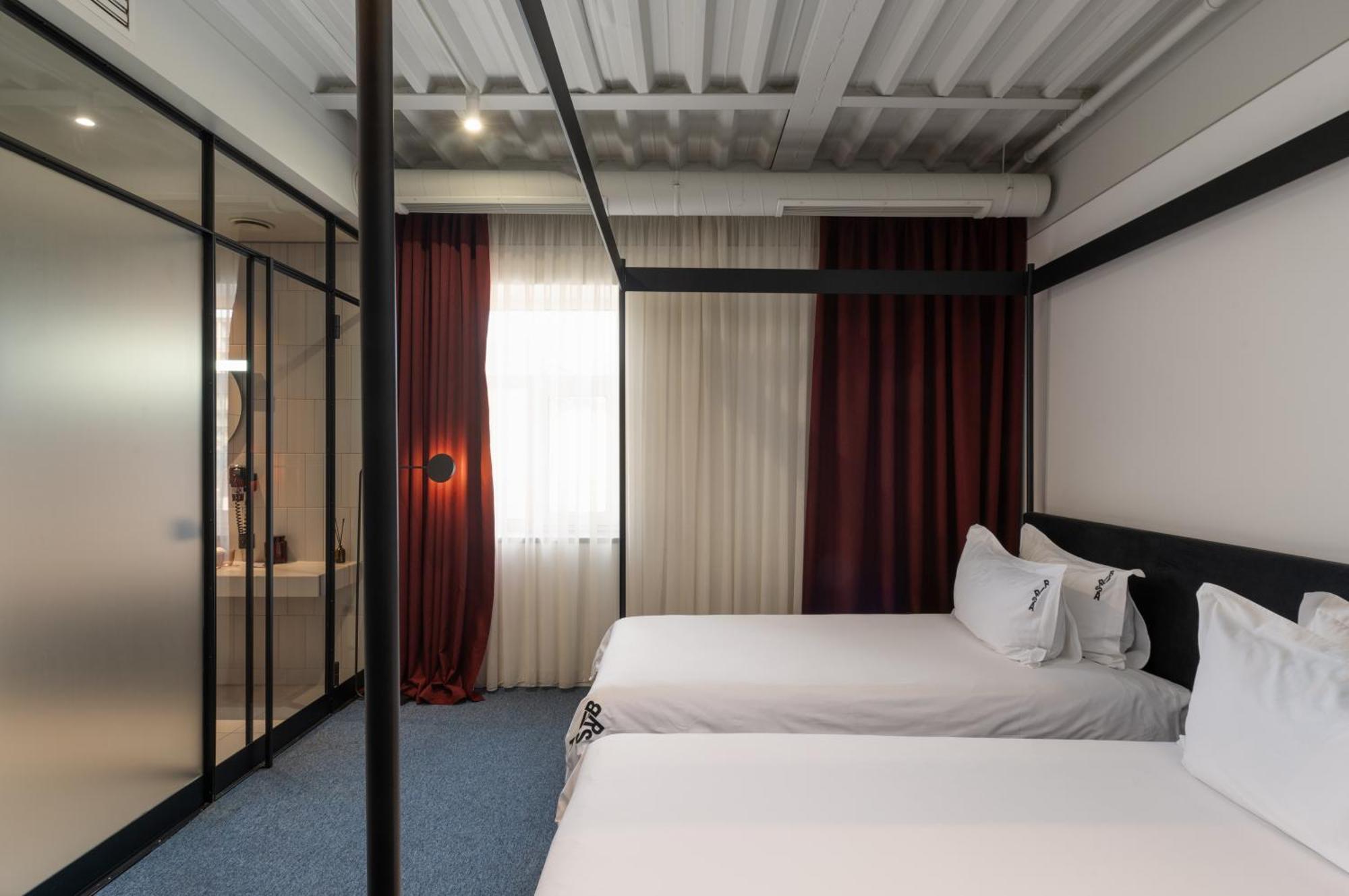 Bursa Hotel Киев Экстерьер фото