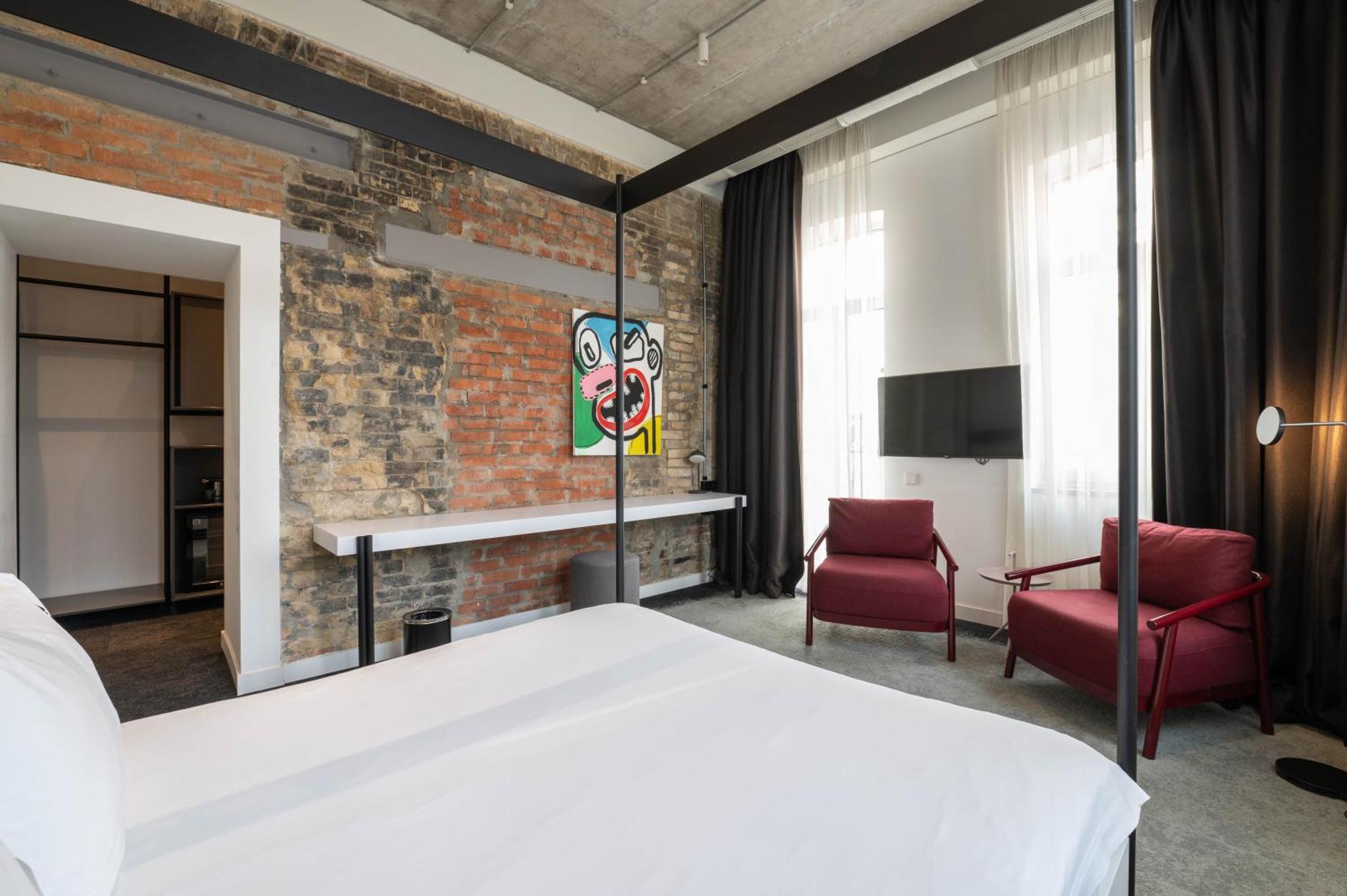 Bursa Hotel Киев Экстерьер фото